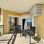 Moderna Primera Linea | Vistas Al Mar 公寓 丰希罗拉