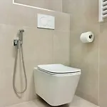 Moderna Primera Linea | Vistas Al Mar