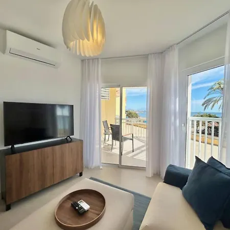 La Perla-fuengirola Centro - Nuevo- Vistas Al Mar アパート フエンヒロラ