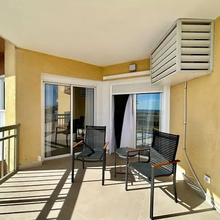 Moderna Primera Linea | Vistas Al Mar Апартаменты Фуэнхирола