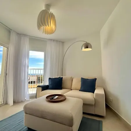 Moderna Primera Linea | Vistas Al Mar Апартаменты