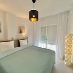 Moderna Primera Línea | Vistas Al Mar *